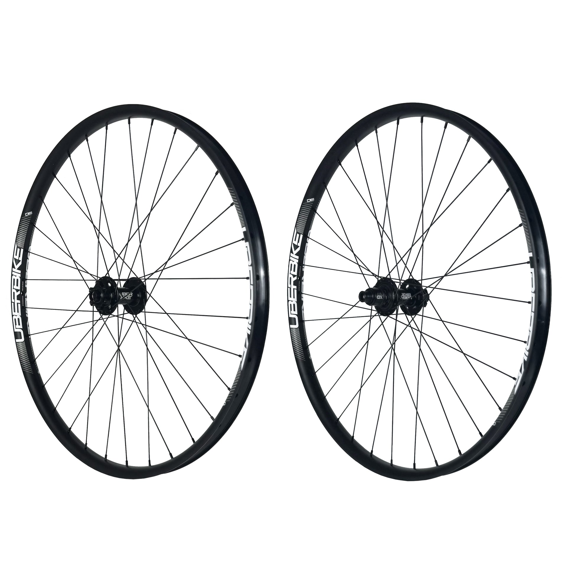 27.5 inch and 30mm width enduro straightpull wheelset for mtb, on a white background
